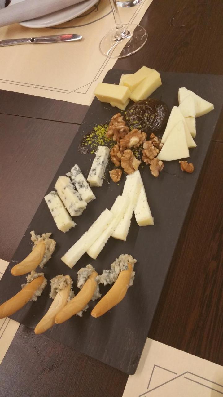 Hostal Restaurante El Parador Alcaracejos エクステリア 写真